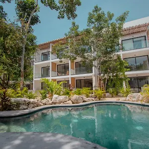  Apartment Erena